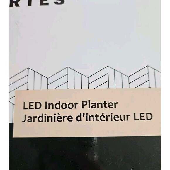 SHORT STORIES LED INDOOR PLANTER Brand New in Box - Picture 2 of 5